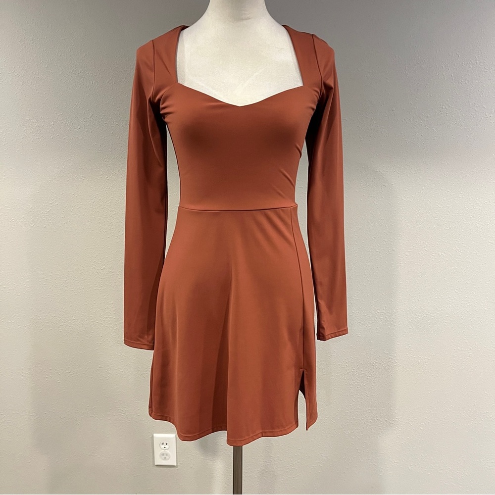 Qinsen Long-Sleeve Rust Square-Neck Dress‎ size extra small